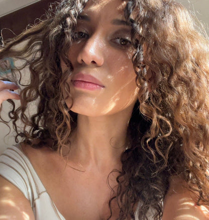 Tiaré New Ends Now Overnight Solid Hair Serum